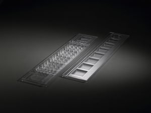 Shelf display made of transparent material
