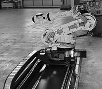 7. Achse für Industrieroboter und Cobots