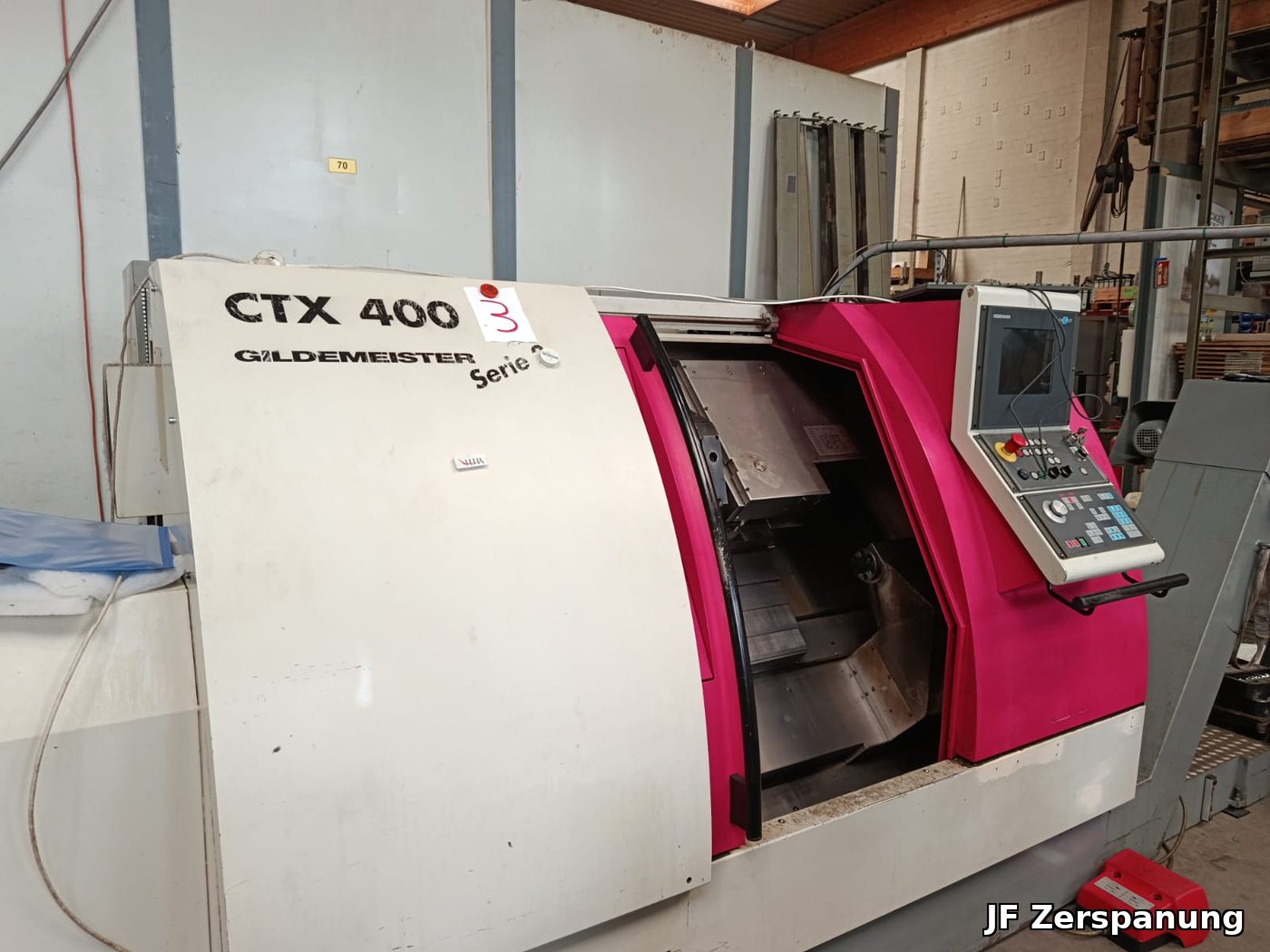 Gildemeister CTX 400 Serie 3 mit angetriebenen Werkzeugen