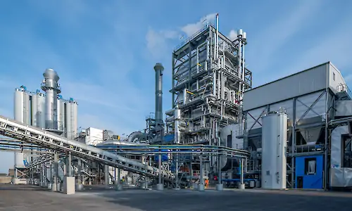 Thermische Behandlung teerhaltigen Asphalts