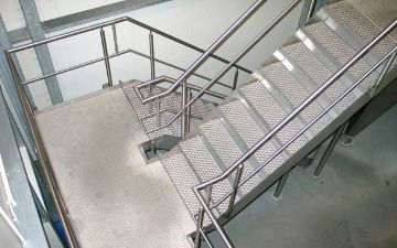 Bühnen- und Treppenbau