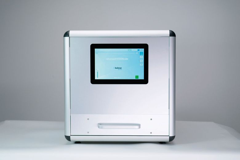 calvamas VISIONcube – Messsystem für die Oberflächenbehandlung