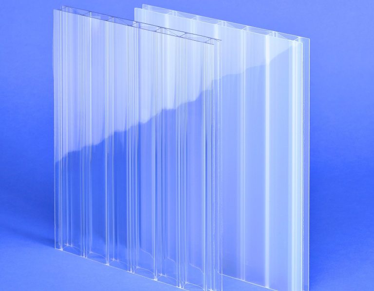 Polycarbonat-Stegplatten für Überdachungen