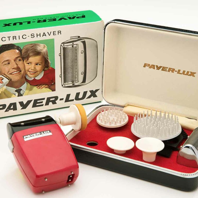 Cutting system for electric shavers