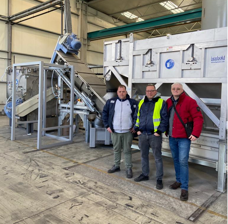 Zerkleinerungstechnik bei Rego-Plast