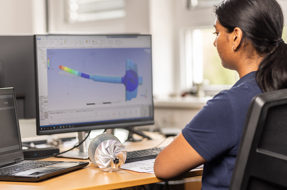 Simulation of rotating and static components