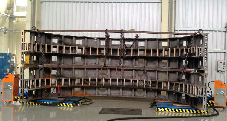 Air cushion transport in operation