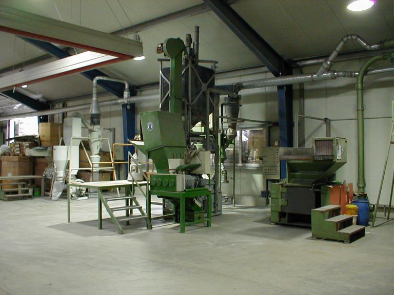 Storage and handling of plastic waste