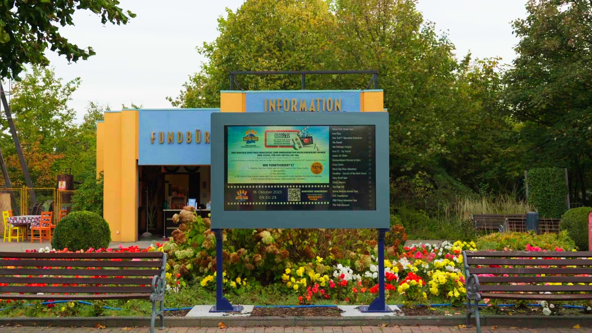 Outdoor-LED- und LC-Displays Moviepark