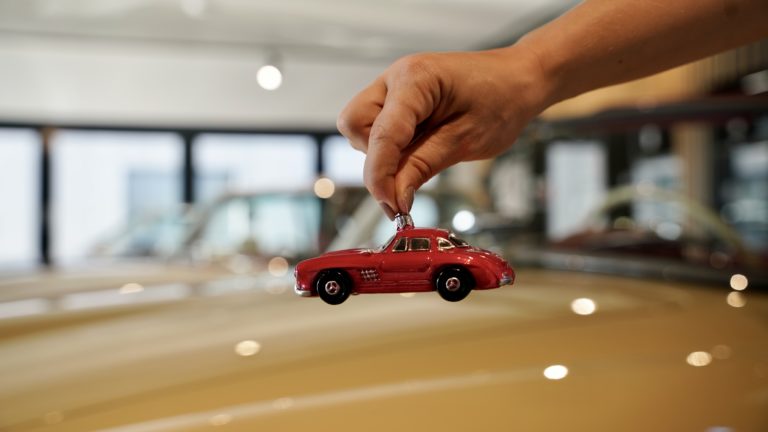 Christbaumkugel Oldtimer aus dem eigenen Shop