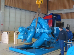 Pumpenausbau bei der Landeswasserversorgung