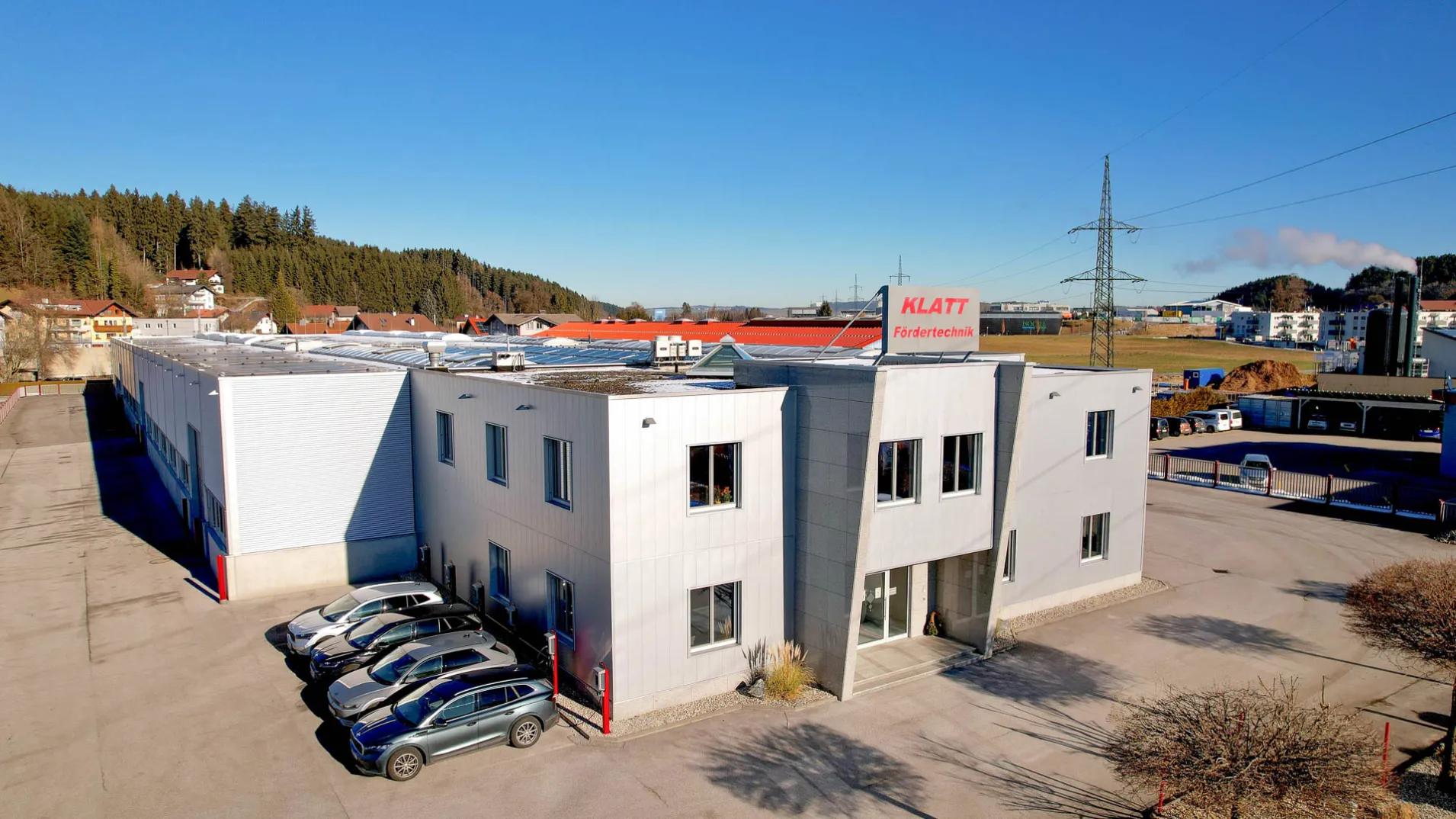Behälterförderanlage