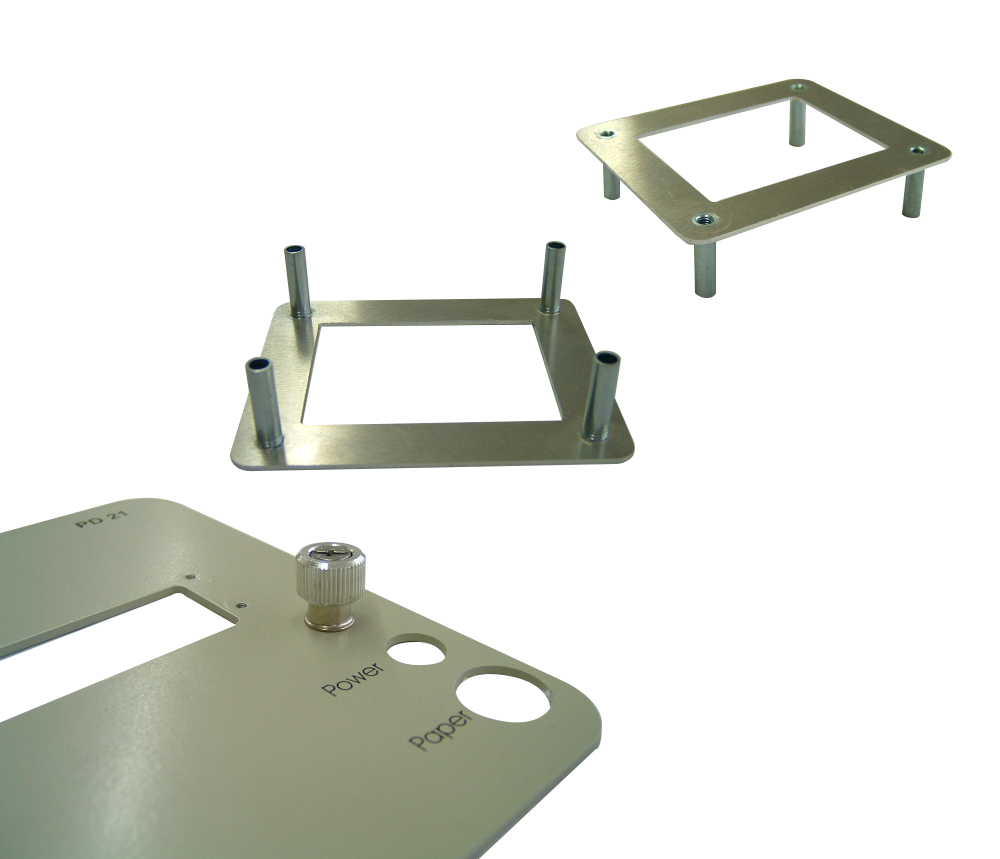 Bauteile mit Einpressbefestigern
