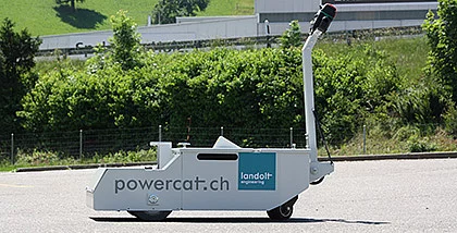 Flurförderfahrzeug Powercat (Anhängelast bis 15'000 kg)