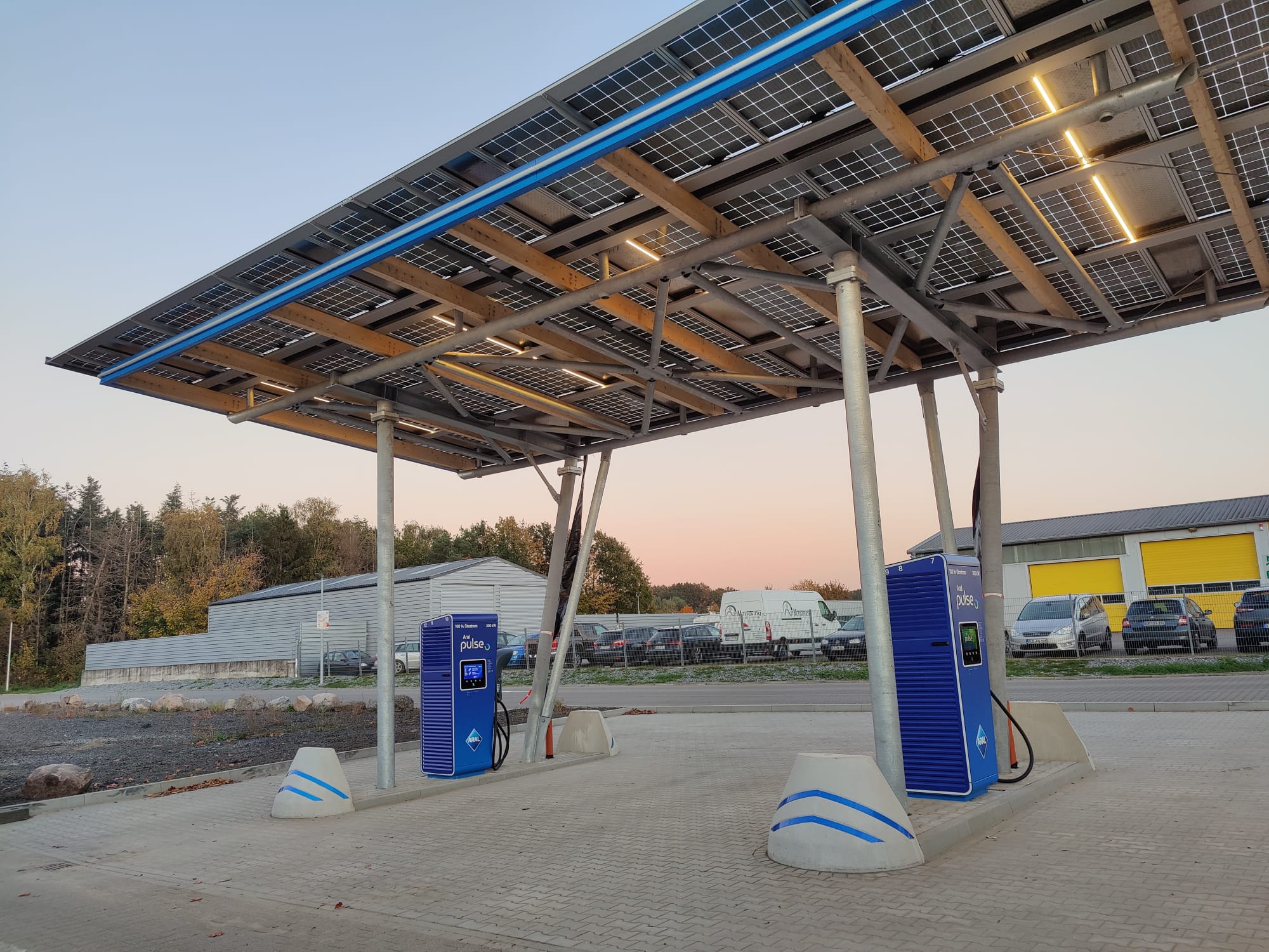 Ladestation-Carport Aral Isselburg