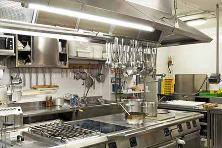 Großküchen und Gastronomiegeräte