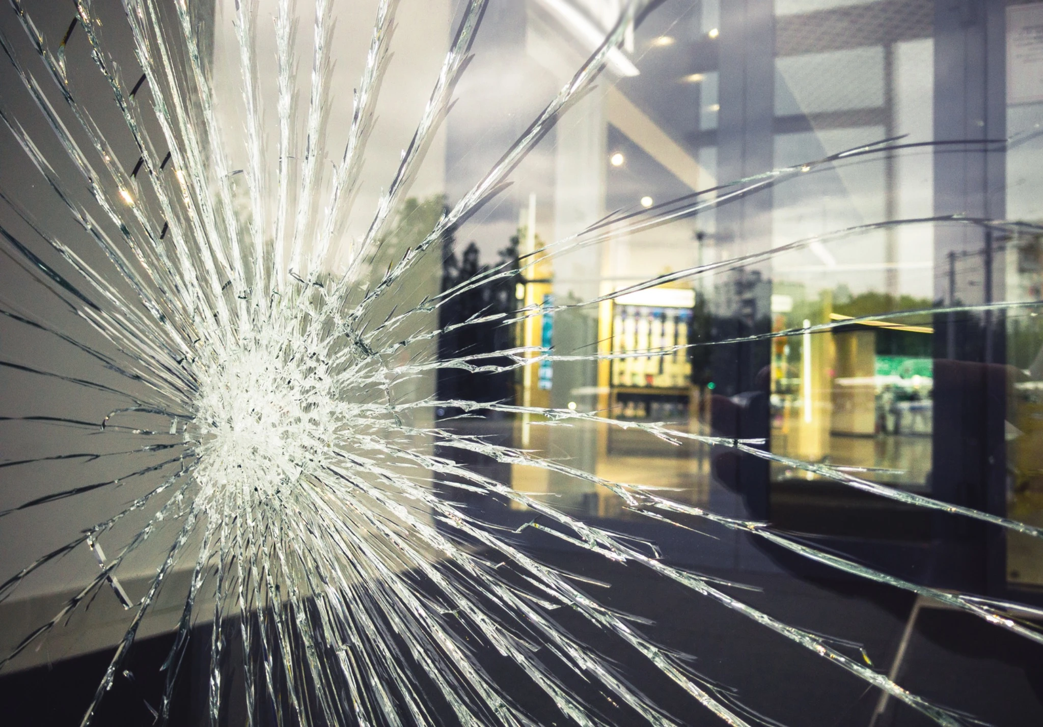 Fensterglaswechsel nach Bruchschaden