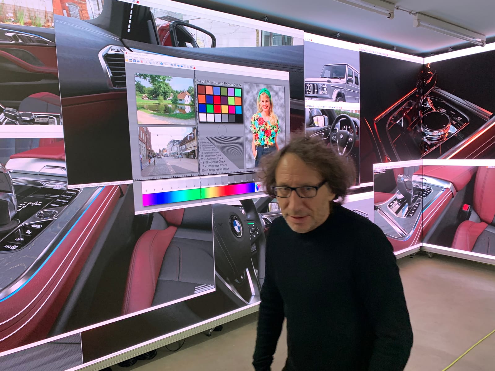 Farbreferenzmessung im Experience Center
