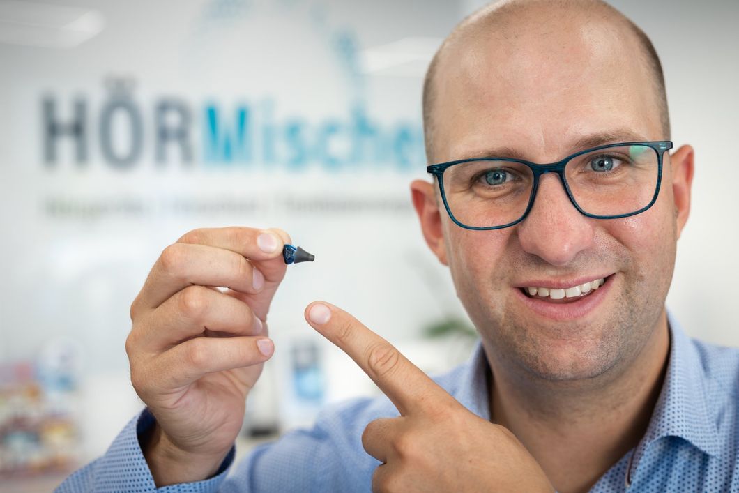 Hörgeräte (Mini-Hörgeräte zum kostenlosen Test im Alltag)