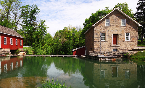 Tradition im Mühlenbau mit Wasserkraft