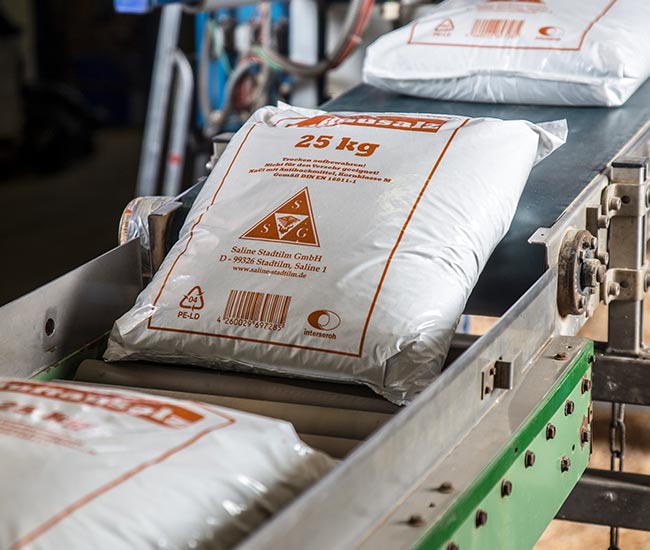 Gritting salt / de-icing salt