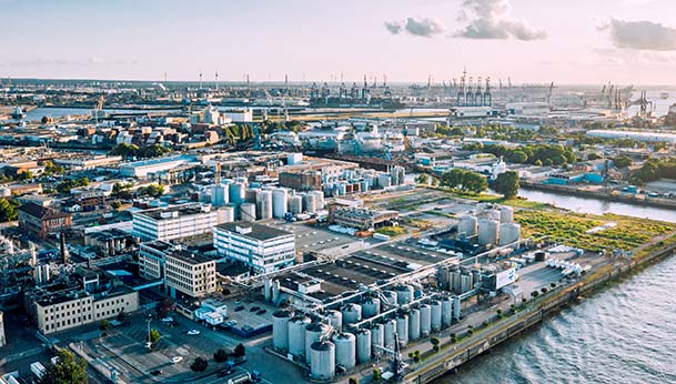 Industriekomplex – Entsorgung für Industrie und Gewerbe