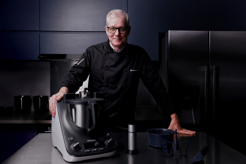 Multifunctional cooking machine CHEF-X