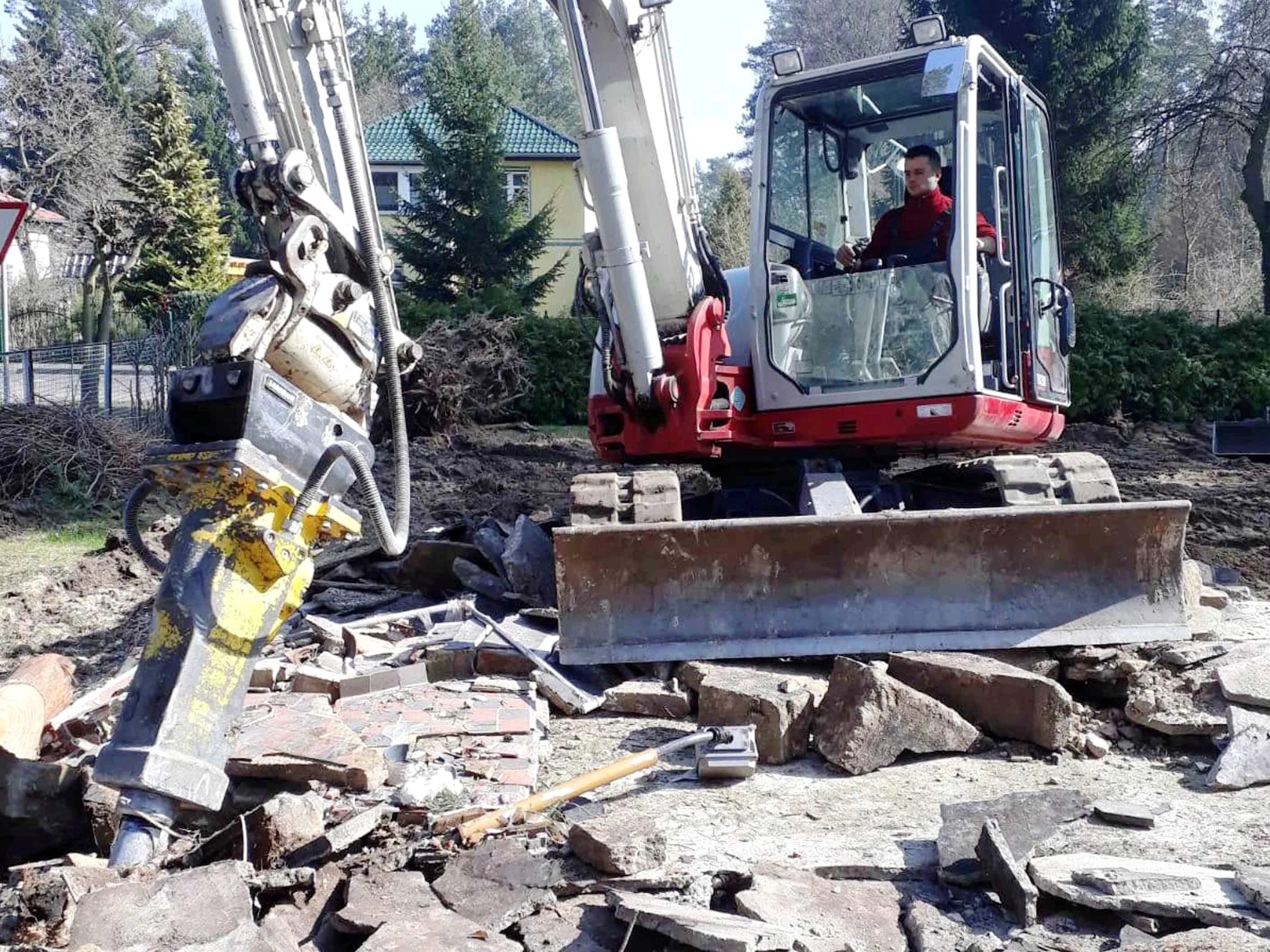 Takeuchi TB290 im Stemmeinsatz