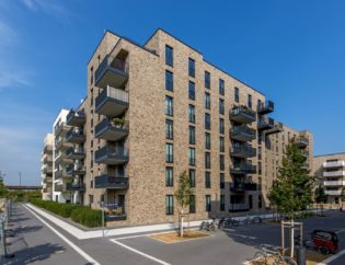 Neue Mitte Altona, Hamburg, mit Klinkerriemchen R773NF