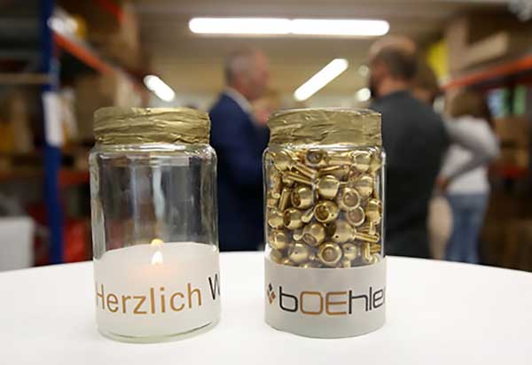 Einweihung der Lagerhalle am Standort Ertingen