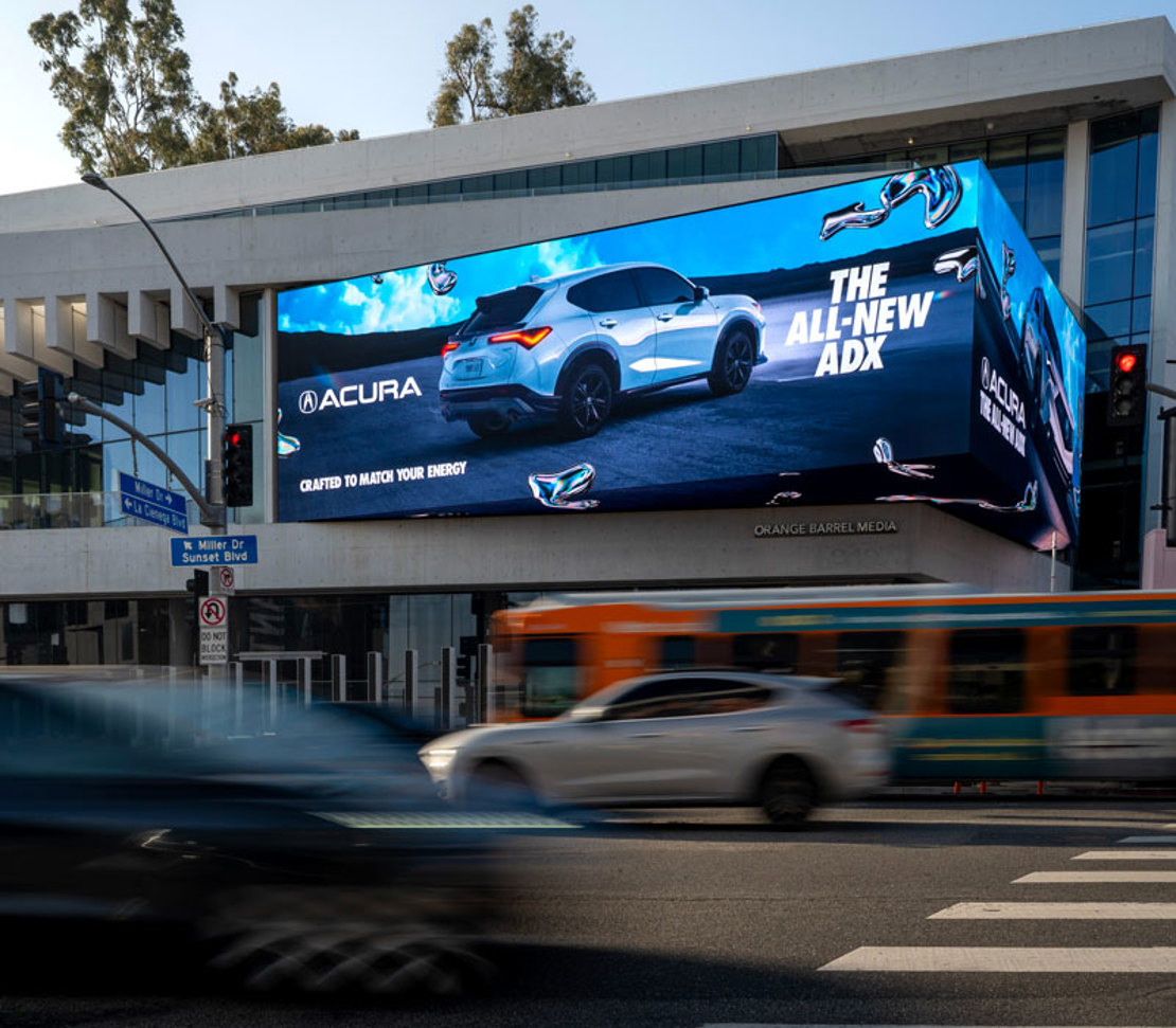 LED-Display in Innenstadt-Lage (Orange Barrel Media)