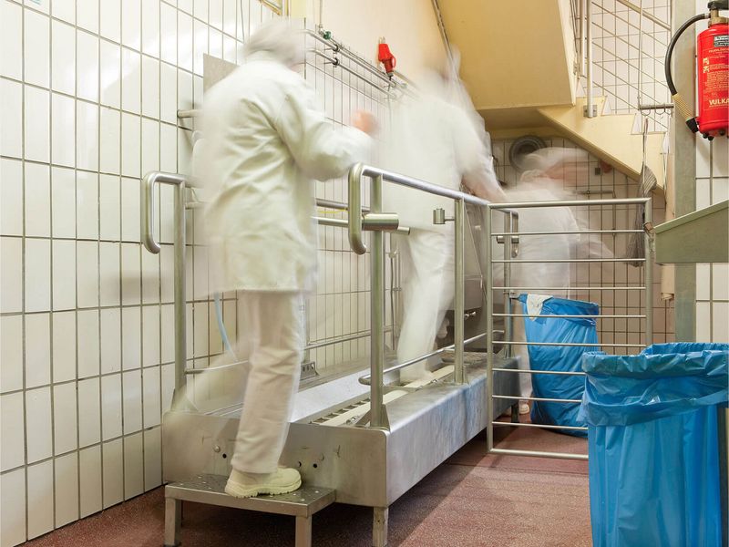 Hygieneschleuse in der Produktion