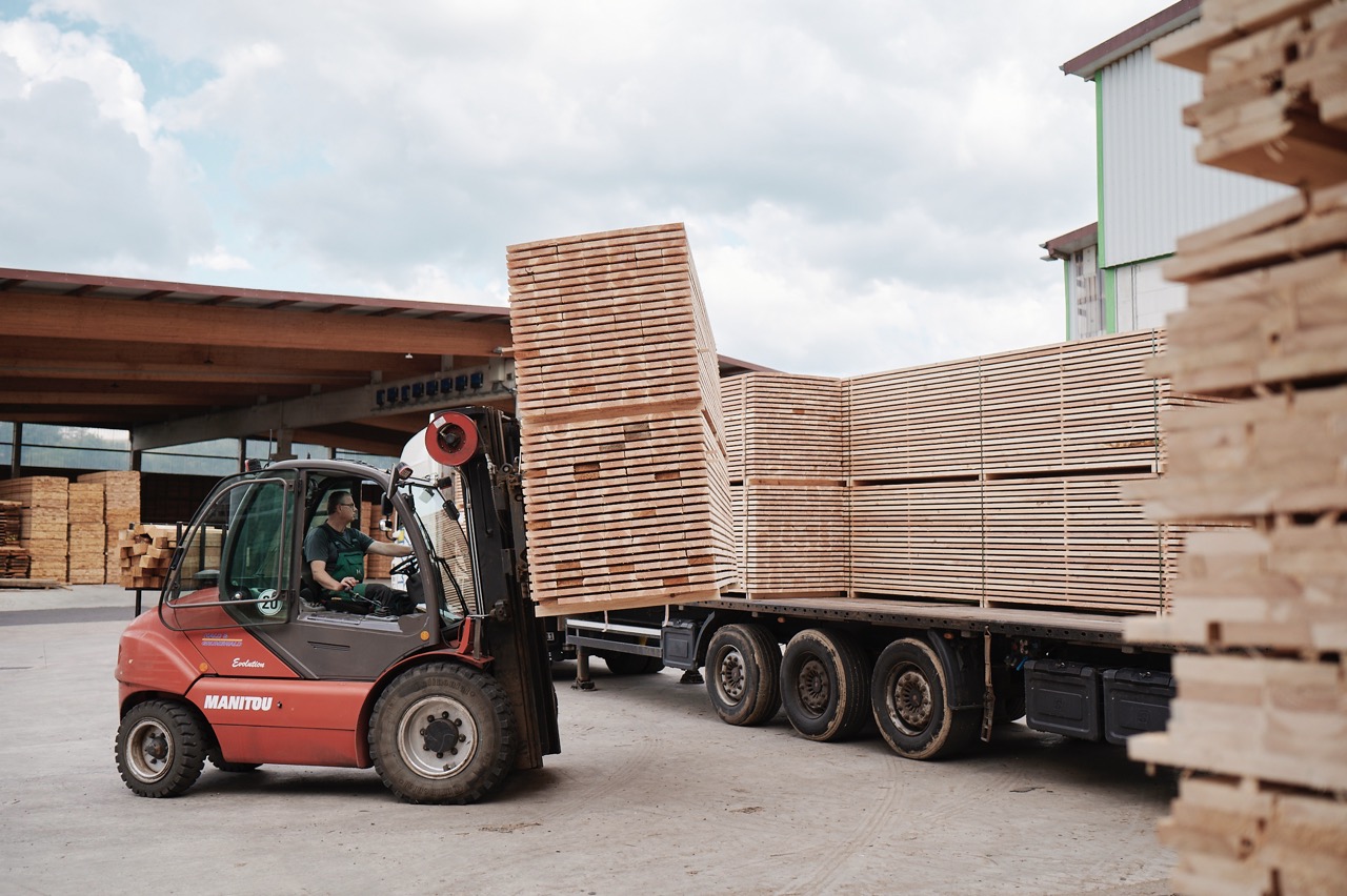 Dachstuhl / Holzkonstruktion