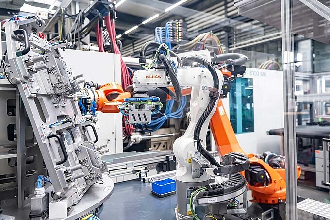 Leichtbau- und Metallsubstitutionsbauteile für Premiumfahrzeuge