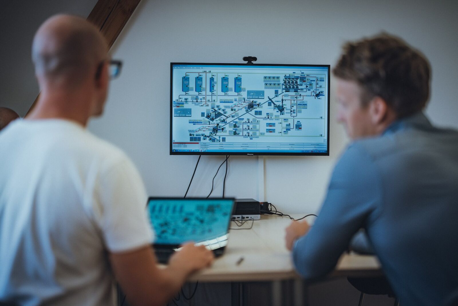 Steuerungs- und Regeltechnik-Schaltschrank