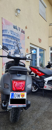 Vespa GTS Notte 125 i-get Tuning