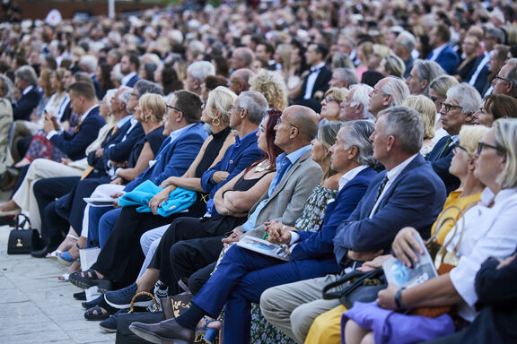 Publikum bei der Oper im Steinbruch