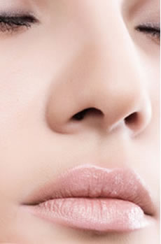 Lippenpflegeprodukt in Tubenform