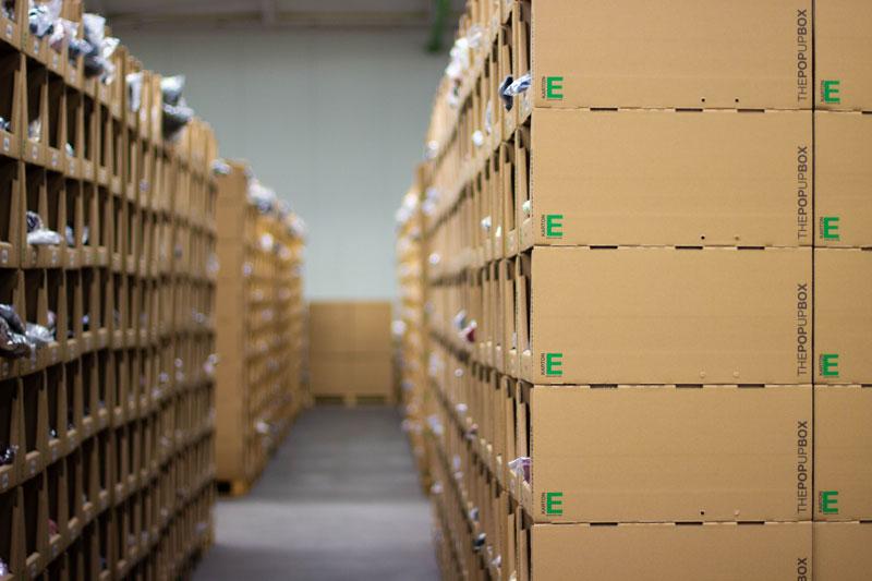 Regalsystem zur Flächenoptimierung in Logistiklagern