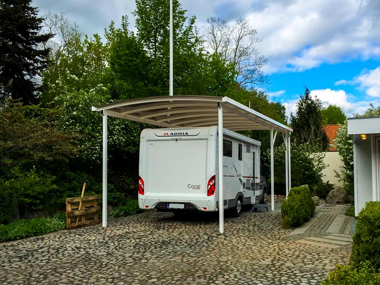 Campingwagen-Carport