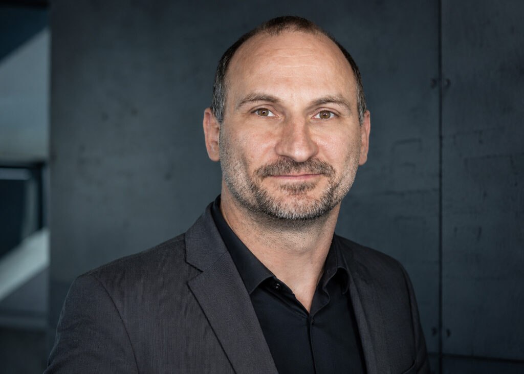 Fred Kuhlmann, Geschäftsführer