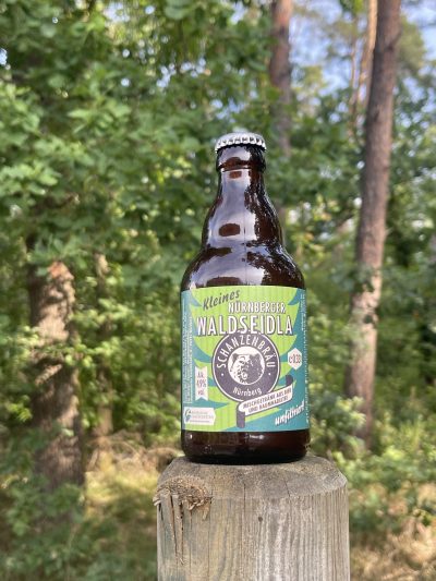Nürnberger Waldseidla – Biermischgetränk mit Nadeln von Kiefer, Tanne und