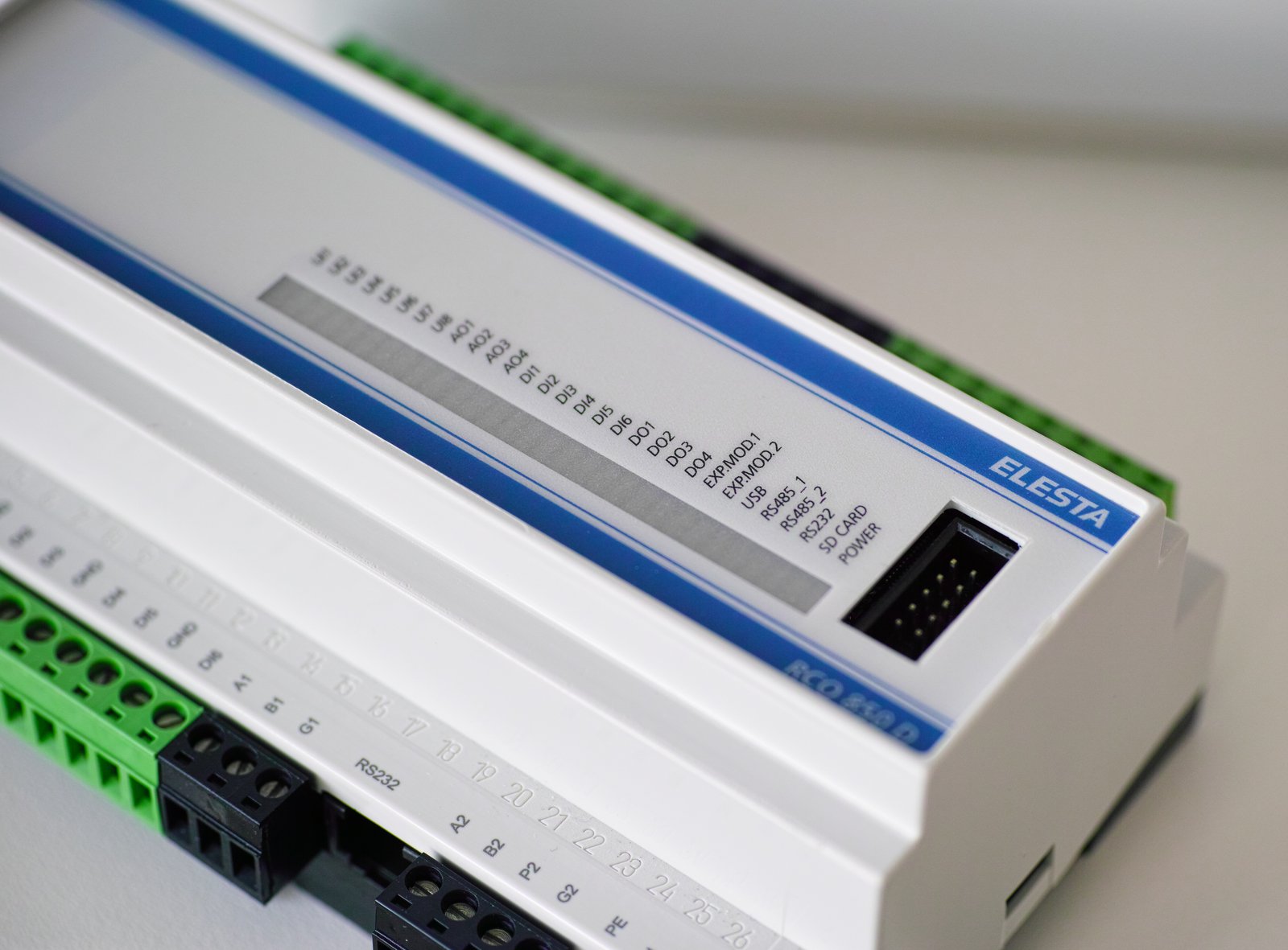 Touch Panel mit eingebettetem Webserver