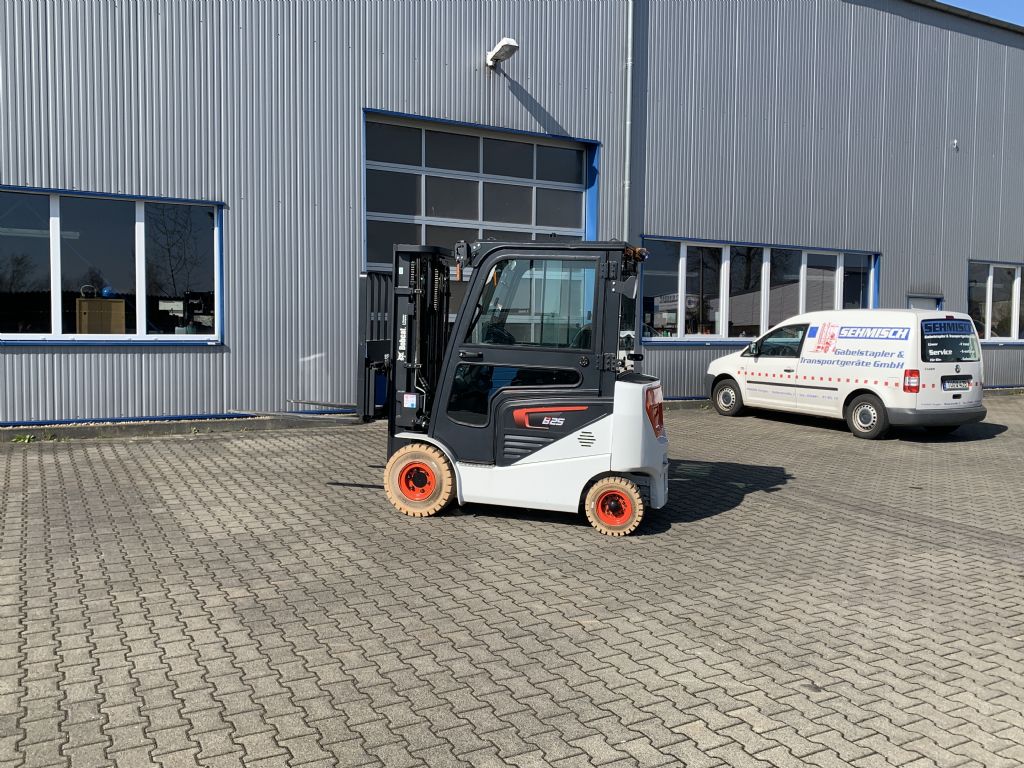 Bobcat NS25 Elektro-4-Rad-Stapler