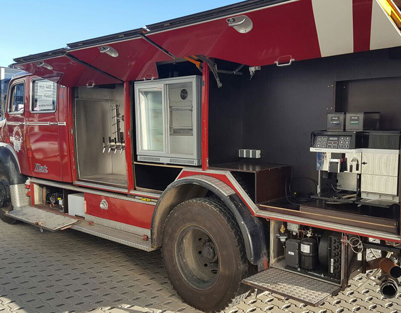 Schanktechnik: Umbau Feuerwehrauto