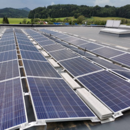 PV-Anlage auf Flachdach, 22,11 kWp, Bezirk Salzburg