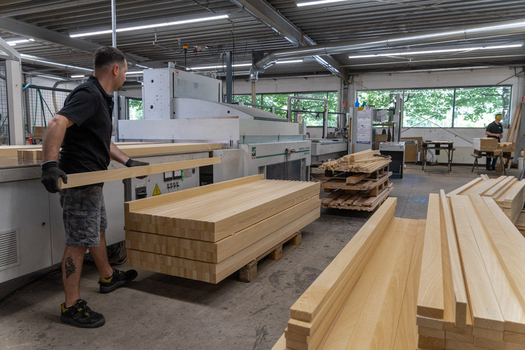 Holzfassadenbauteil