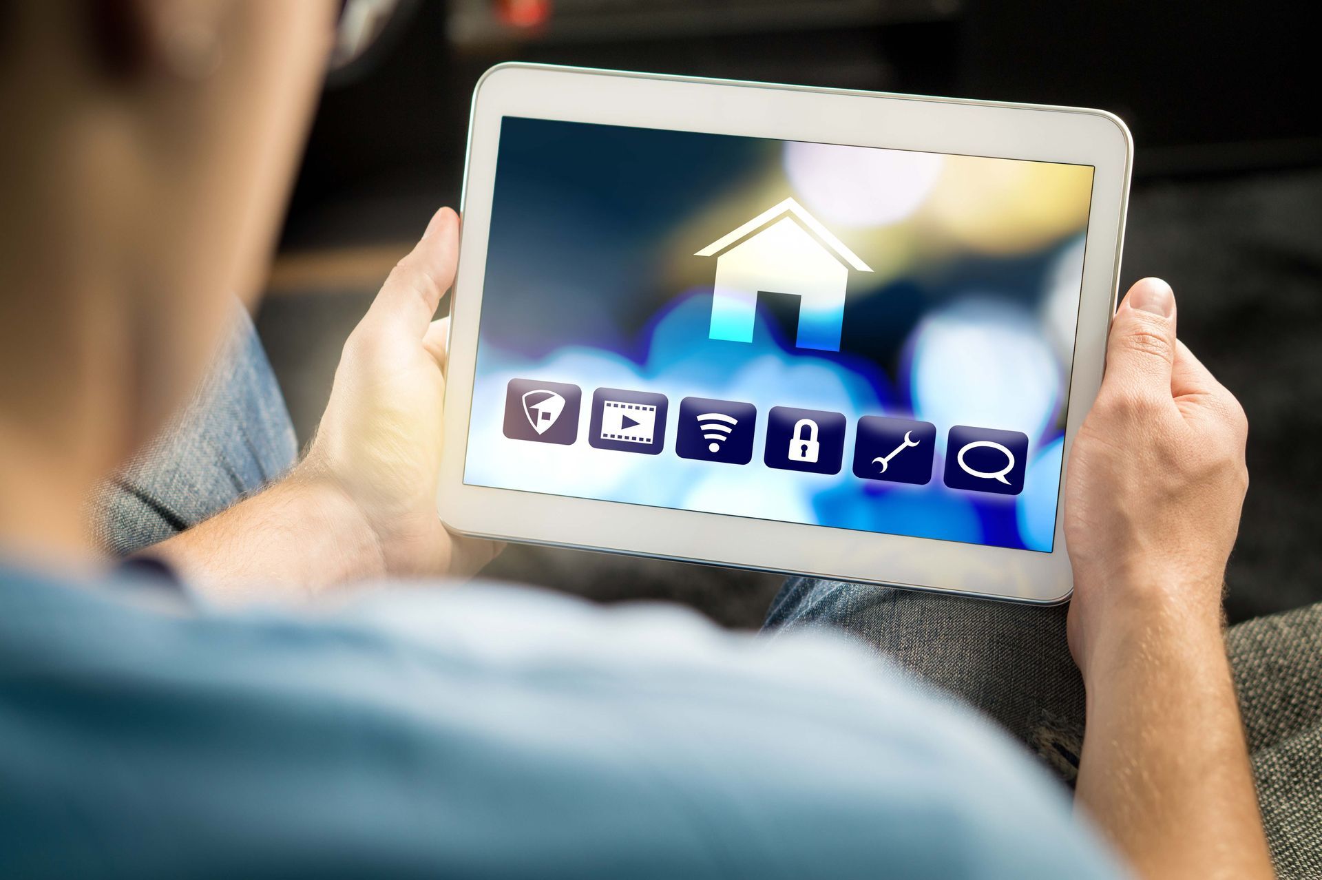 Smart-Home-Steuerung per Tablet