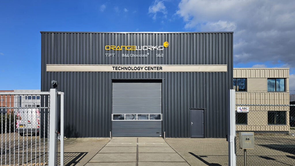 Technology Center mit TFT-Equipment