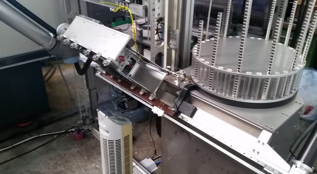 Automatisierte Industrieanlage (Neodym-Magnetseparierung)
